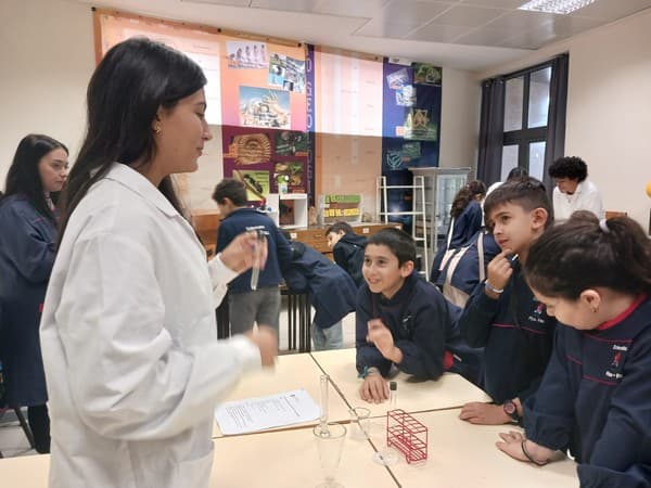 “Embaixadores da Ciência” recebem alunos de várias escolas básicas do nosso Concelho — foto 13