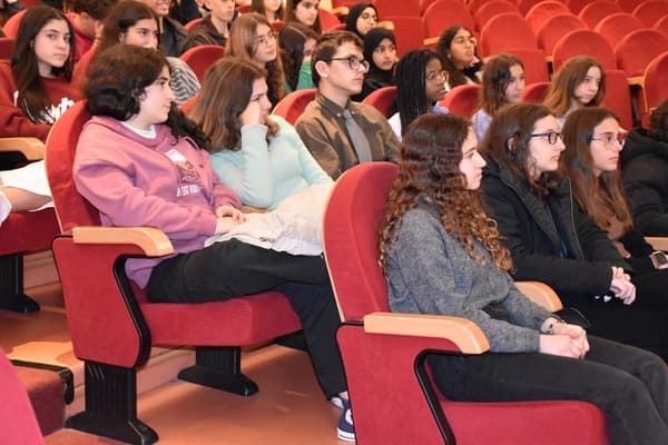 ICE dinamizou evento “Da Escola à Profissão” — foto 6