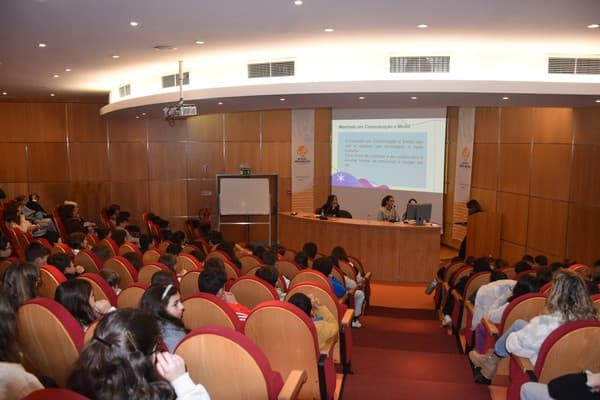 Semana das Línguas já começou — foto 2