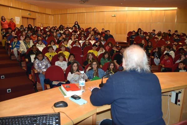 Escritor José Fanha visitou a nossa Escola — foto 3