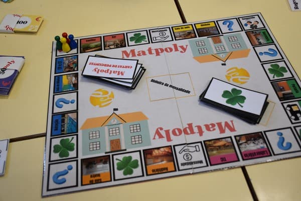 Alunos criam jogos de tabuleiro temáticos — foto 2