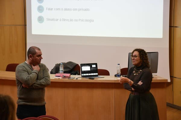 Bullying e Ciberbullying em Contexto Escolar: Desafios da Prática Docente — foto 1