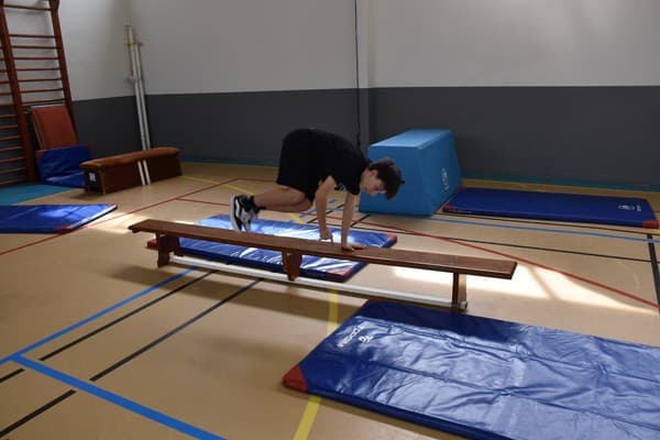 Turmas do 7.º e 8.º ano participam em aula aberta de Parkour — foto 2