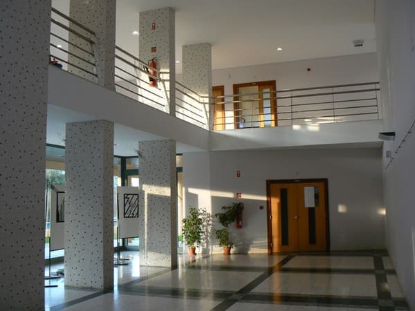 Interior-1c870.jpg