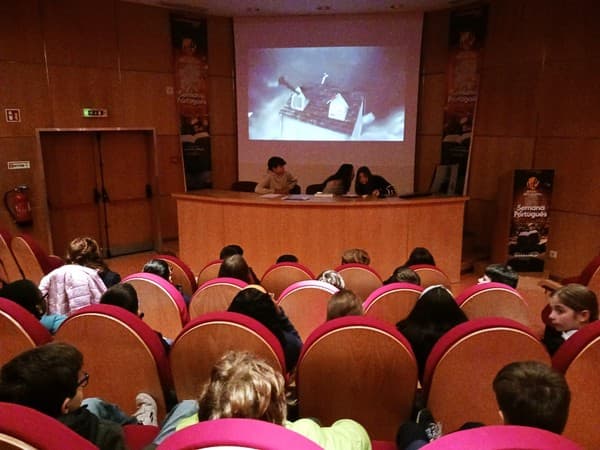 Leitura Encenada para os mais pequenos — foto 1