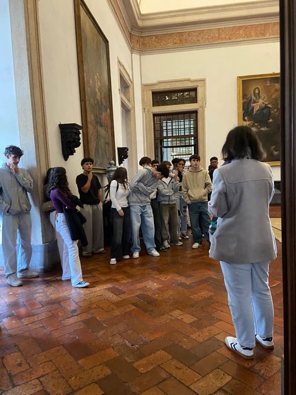 Alunos do 12.º ano visitam o Convento de Mafra — foto 9