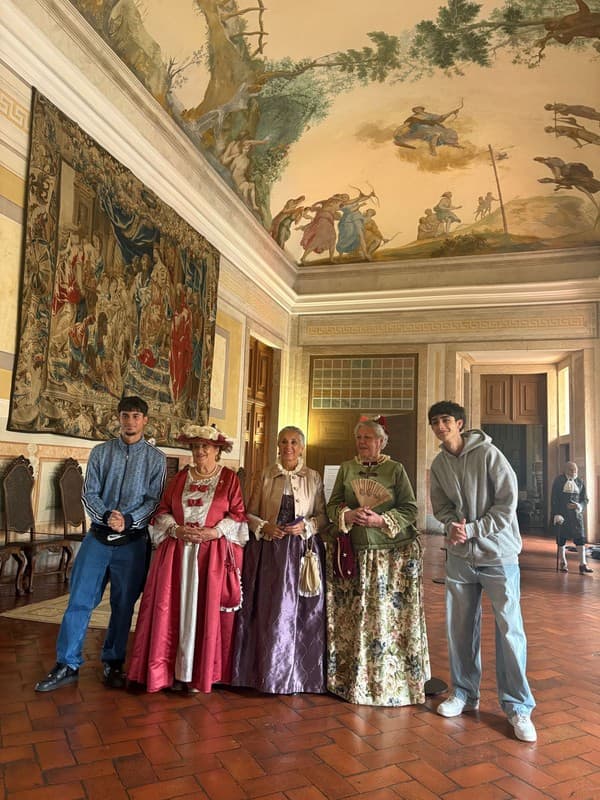 Alunos do 12.º ano visitam o Convento de Mafra — foto 2