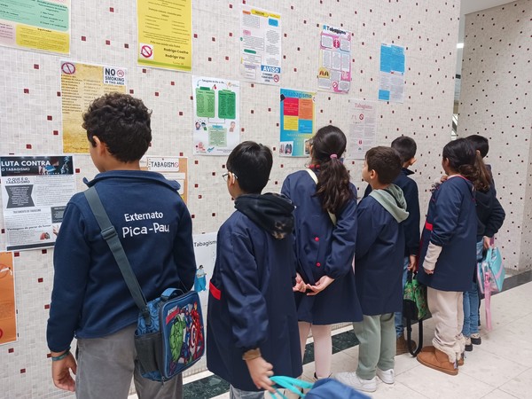 “Embaixadores da Ciência” recebem alunos de várias escolas básicas do nosso Concelho — foto 4