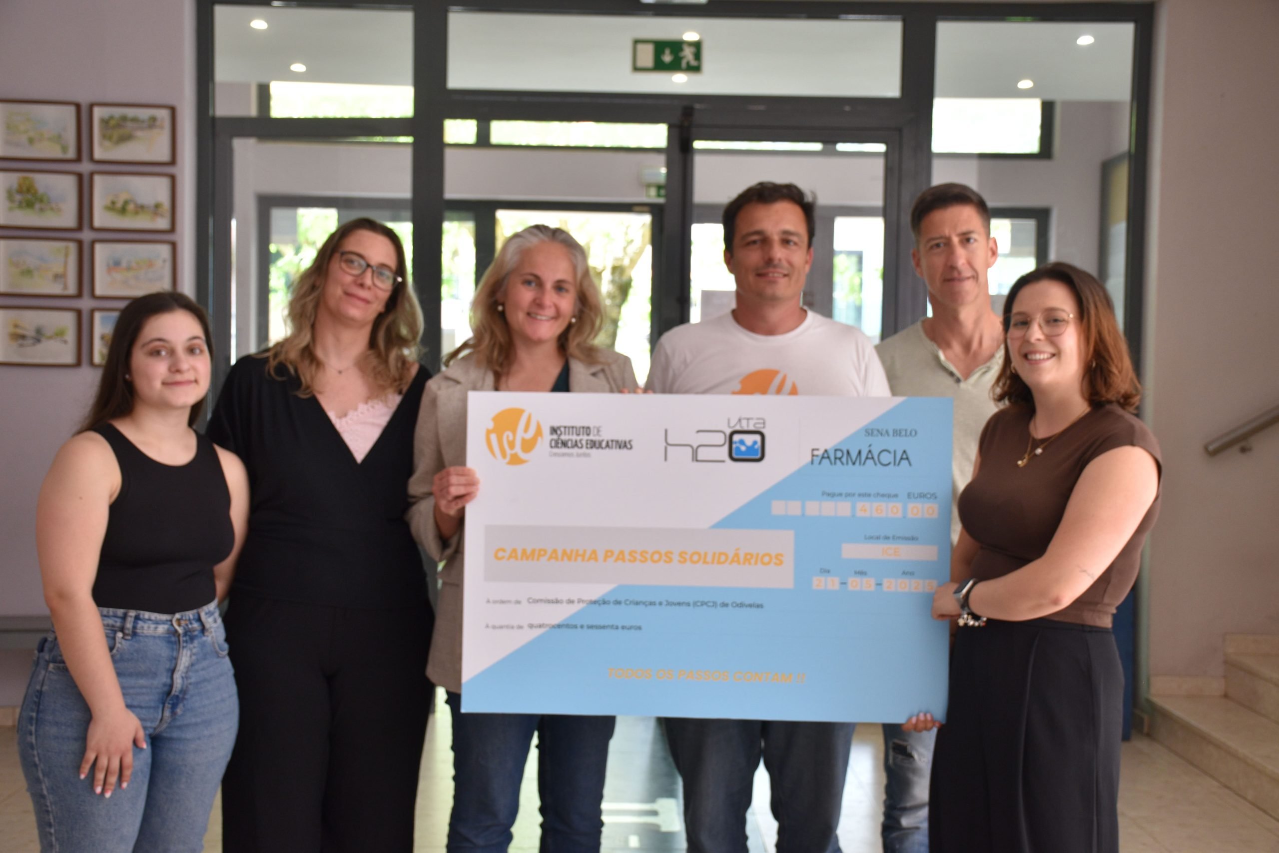 ICE entrega donativo à CPCJ Odivelas