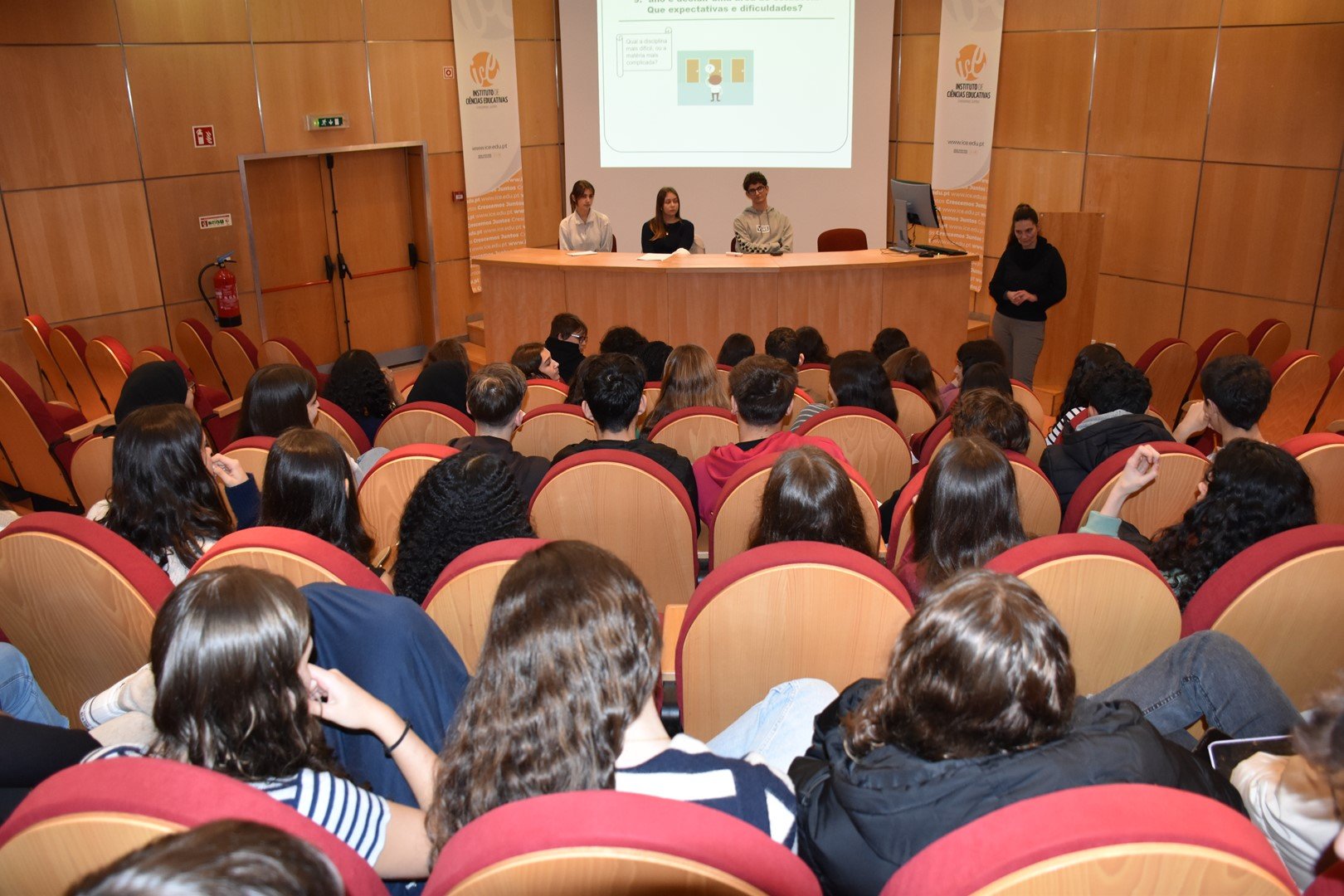 ICE dinamizou evento “Da Escola à Profissão”