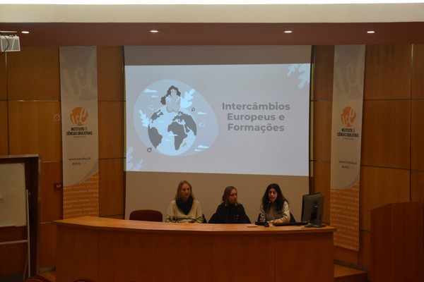 Alunos do ICE participaram em palestra sobre voluntariado com a Associação ProAtlântico