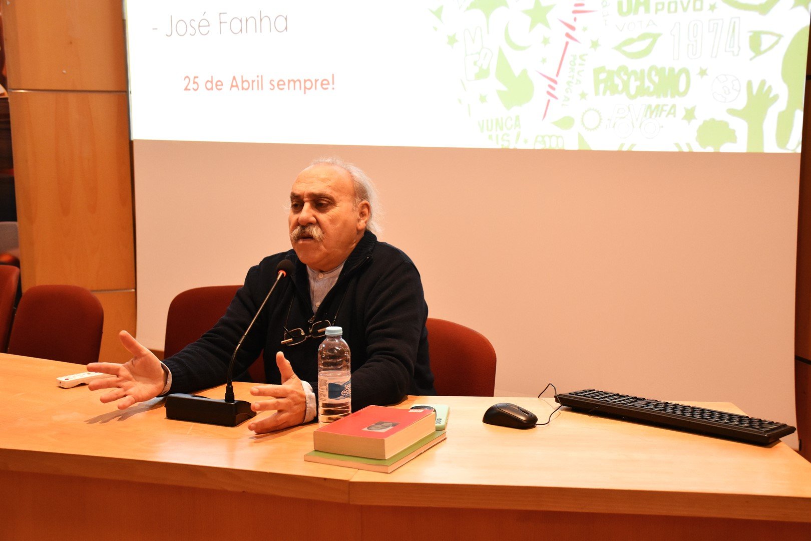 Escritor José Fanha visitou a nossa Escola