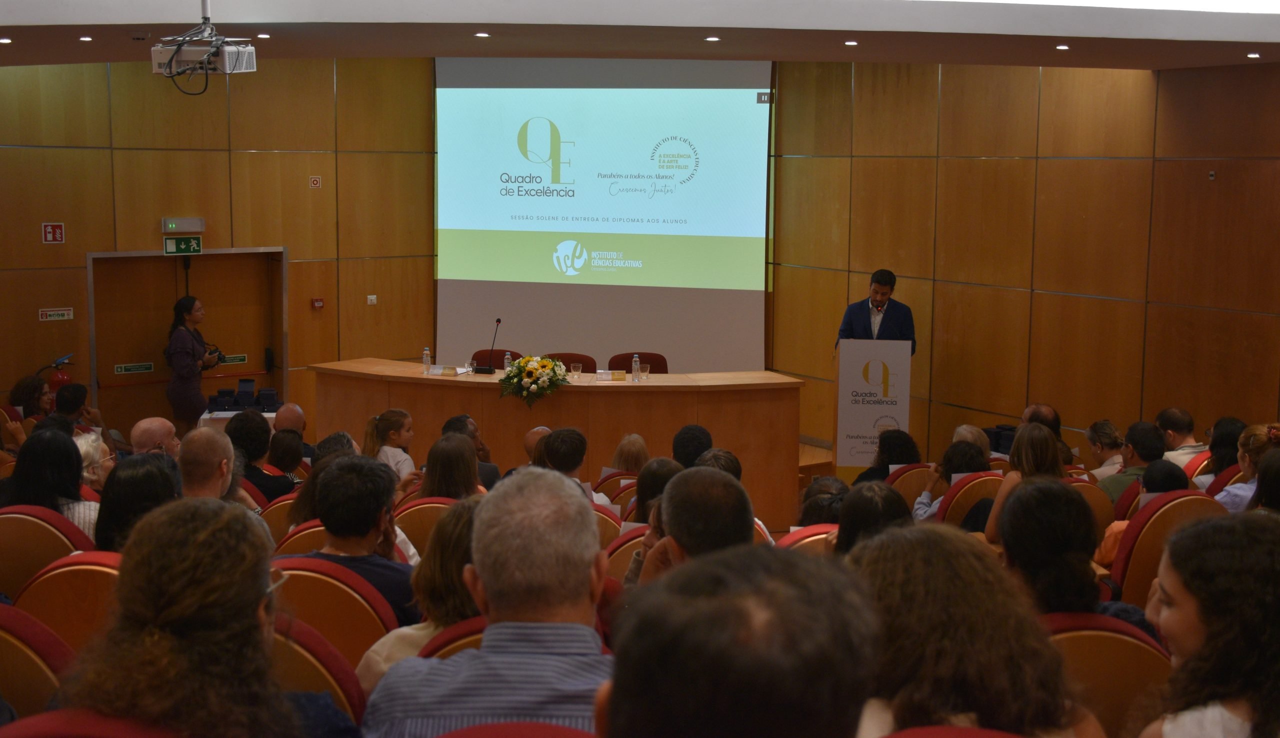 Sessão Solene de entrega de Diplomas do Quadro de Excelência 2023/2024