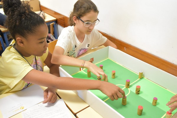 Alunos criam jogos de tabuleiro temáticos — foto 4