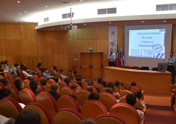 ICE recebe ação de sensibilização sobre o Bullying