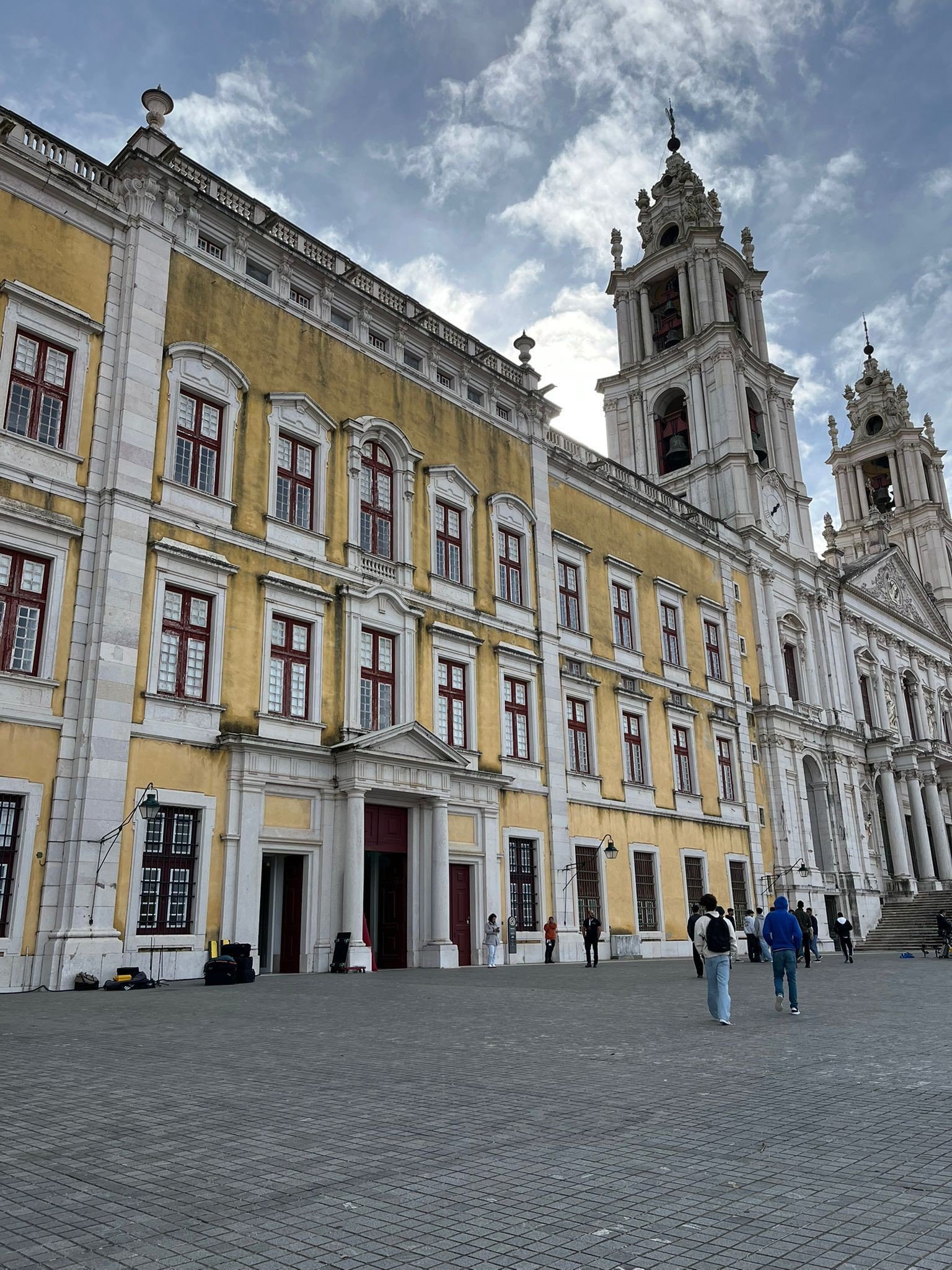 Alunos do 12.º ano visitam o Convento de Mafra